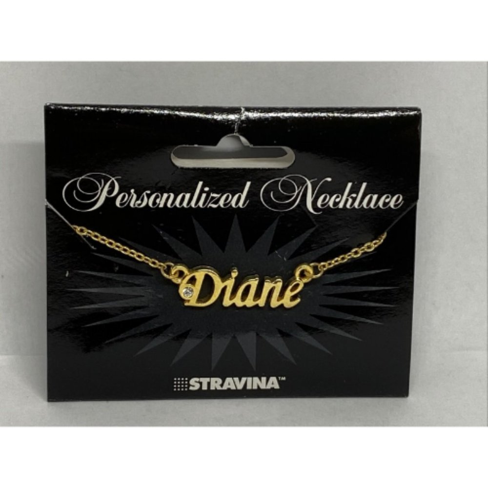 Stravina (Diane) Personalized Name Necklace T988